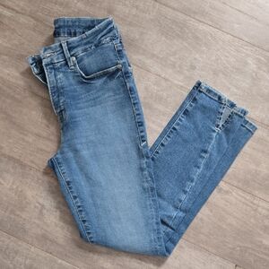 Good American Split Hem Jeans